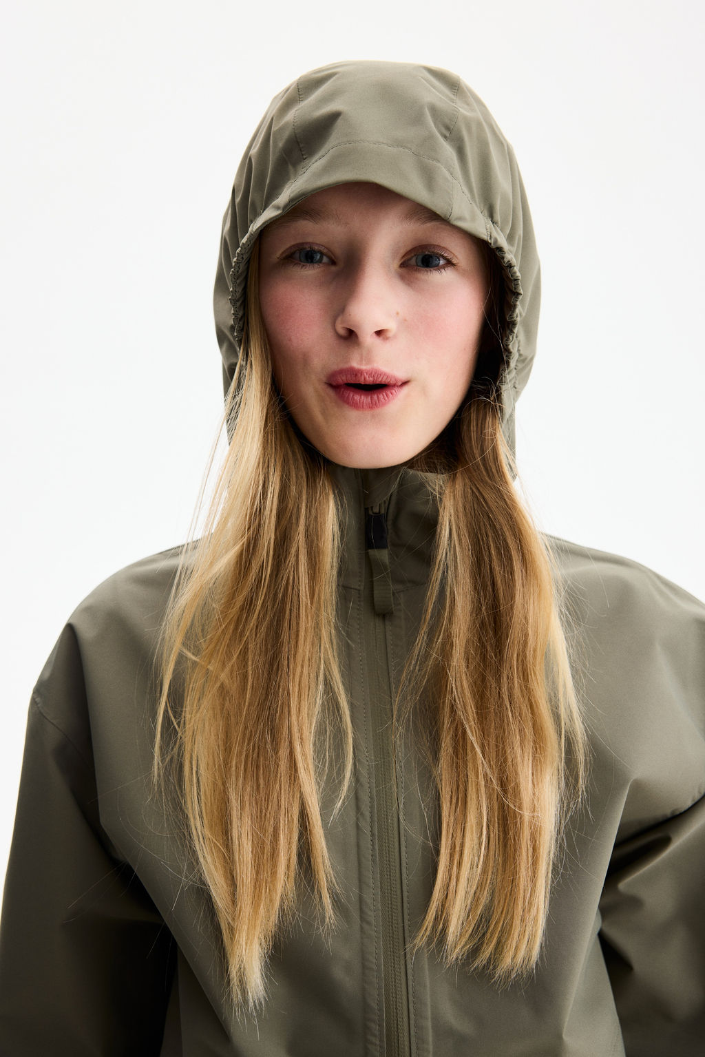 Chubasquero unisex con StormMove - H&m фото 7