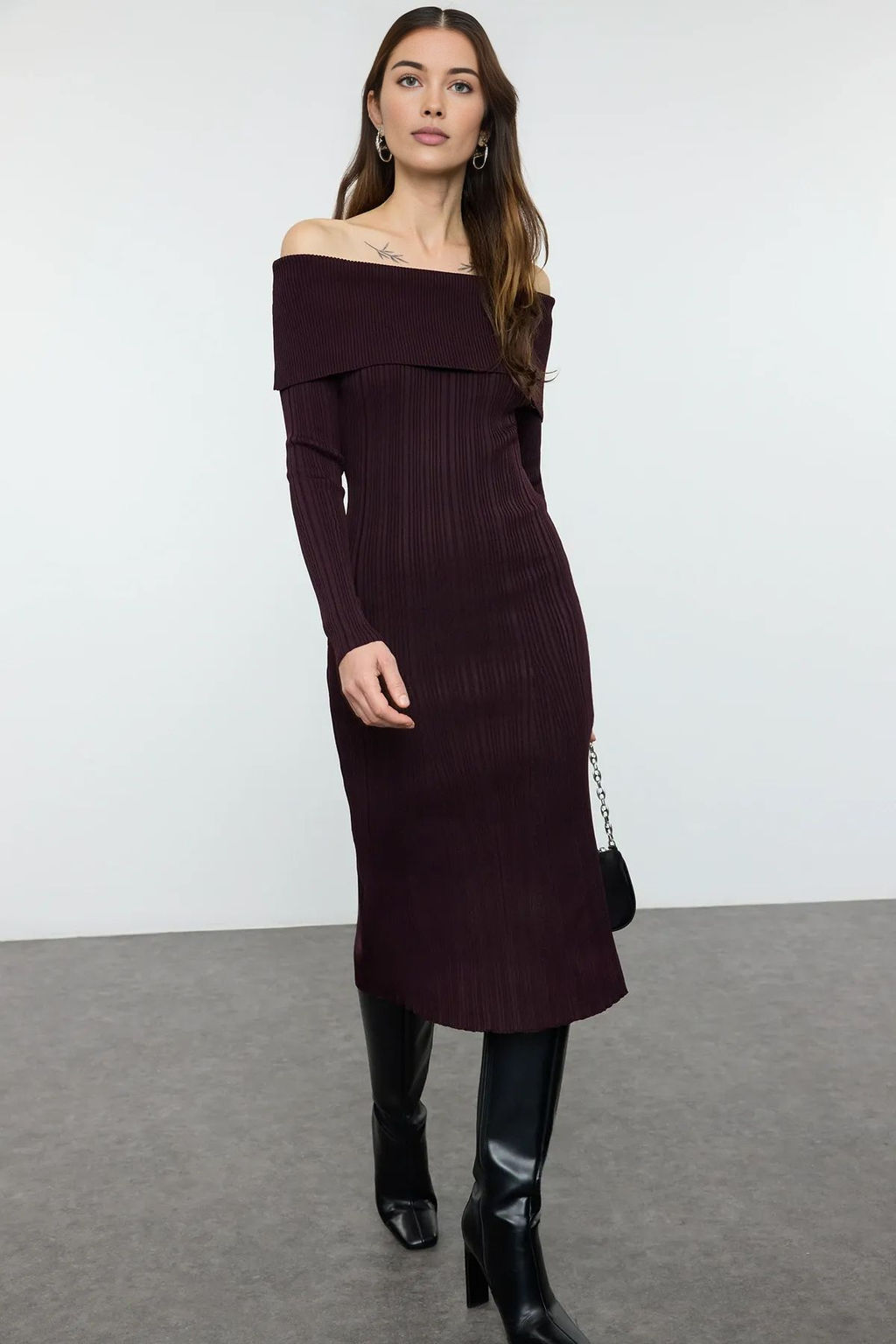 Murdum Midi Triko Basic Carmen Yaka Elbise TWOAW25EL00033