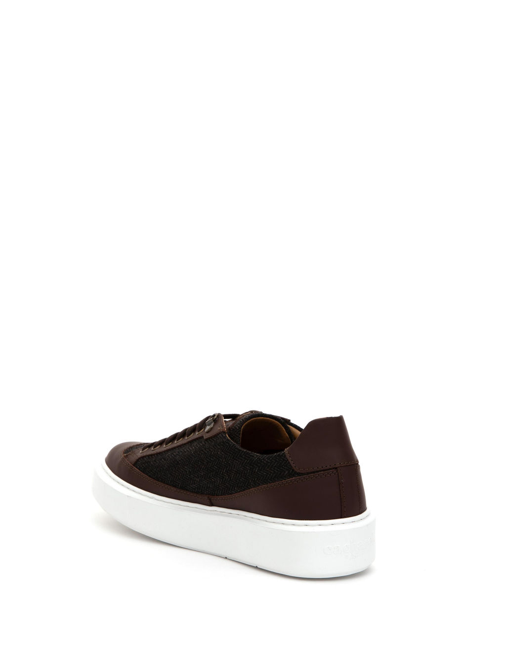 Коричневые туфли