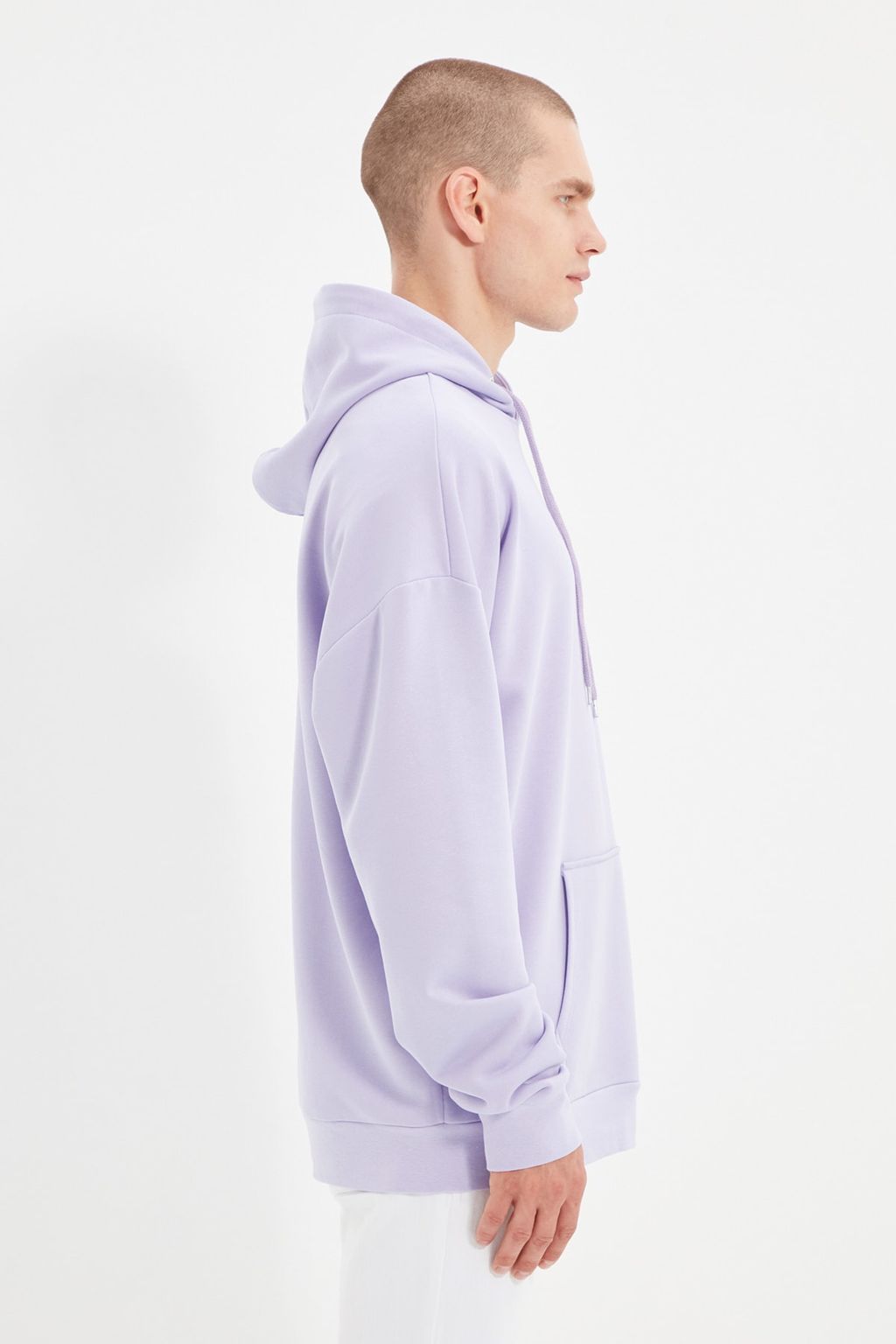 TRENDYOL MAN Beyaz Oversize/Genis Kesim Kapusonlu Etiketli Ici Polar/S?cak Tutan Sweatshirt TMNAW21SW2005 - Trendyolmilla фото 12