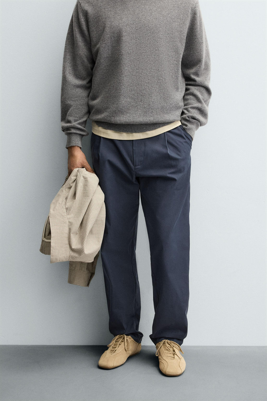 RELAXED FIT PLEATED TROUSERS - Zara фото 2