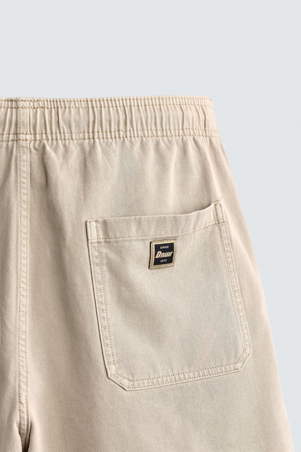 BERMUDA LAVADA ESTRUCTURA WAFFLE / Gris antracita - Zara фото 10