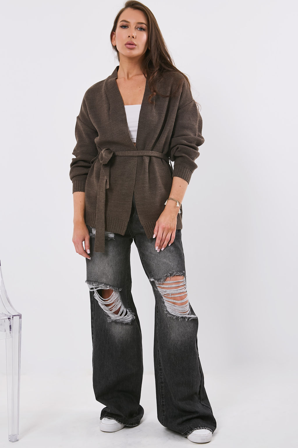 Кардиган объемный без застежки коричневый