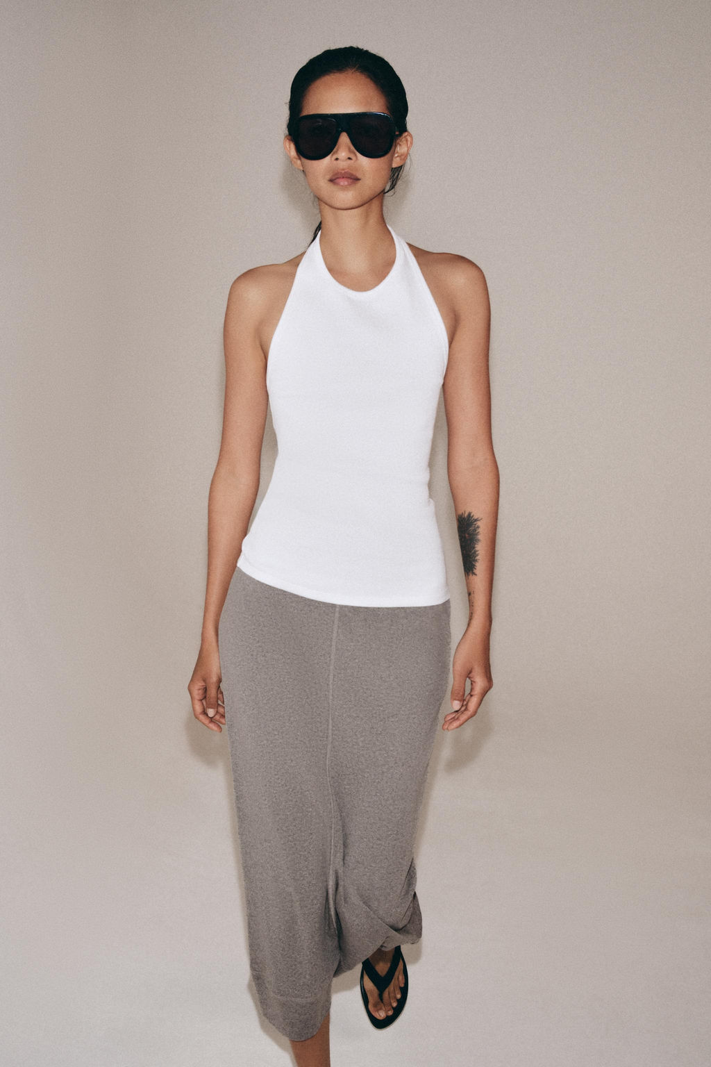 FALDA MIDI FLUIDA / Gris vigor? - Zara фото 2