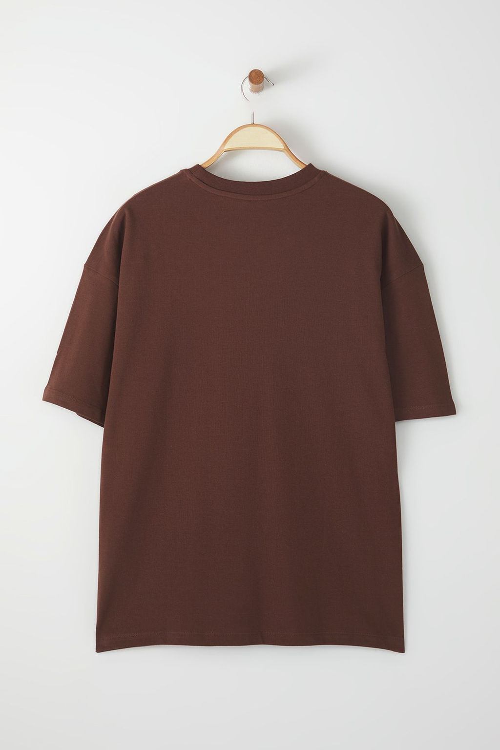 TRENDYOL MAN Kahverengi Oversize/Genis Kesim Dokulu Basic %100 Pamuklu Tok Kumas T-shirt TMNSS25TS00058 - Trendyolmilla фото 12