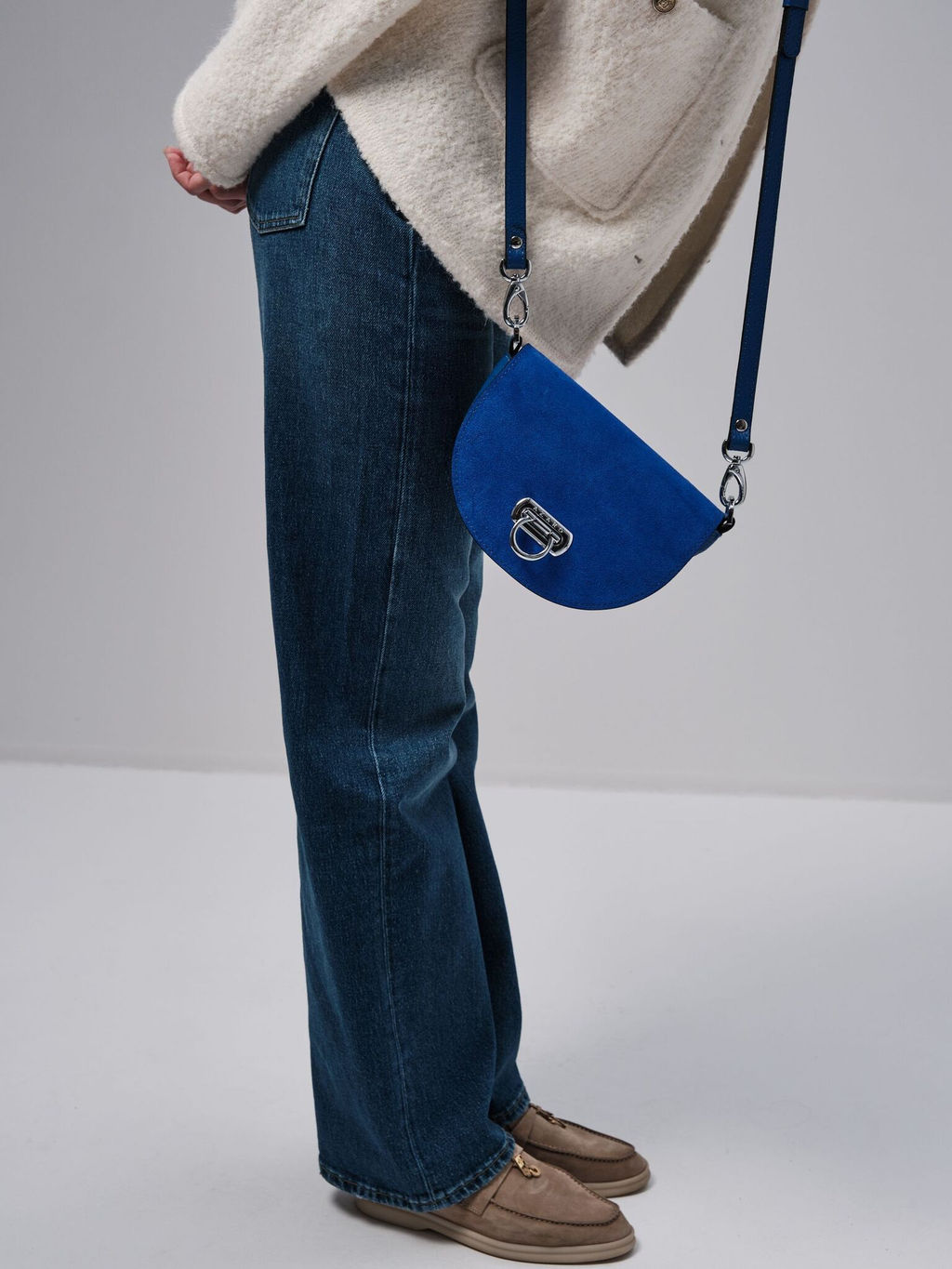 Сумка замшевая Azaro 31032 синяя гуашь