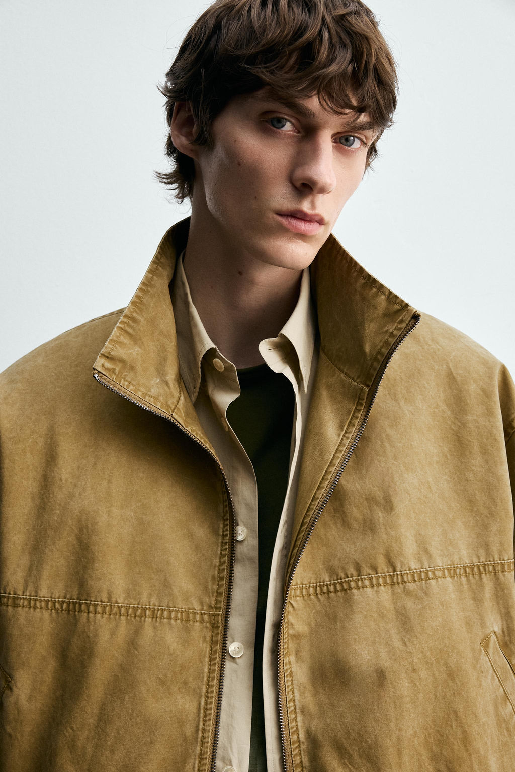 CAZADORA LAVADA CROPPED FIT / Tostado - Zara фото 5