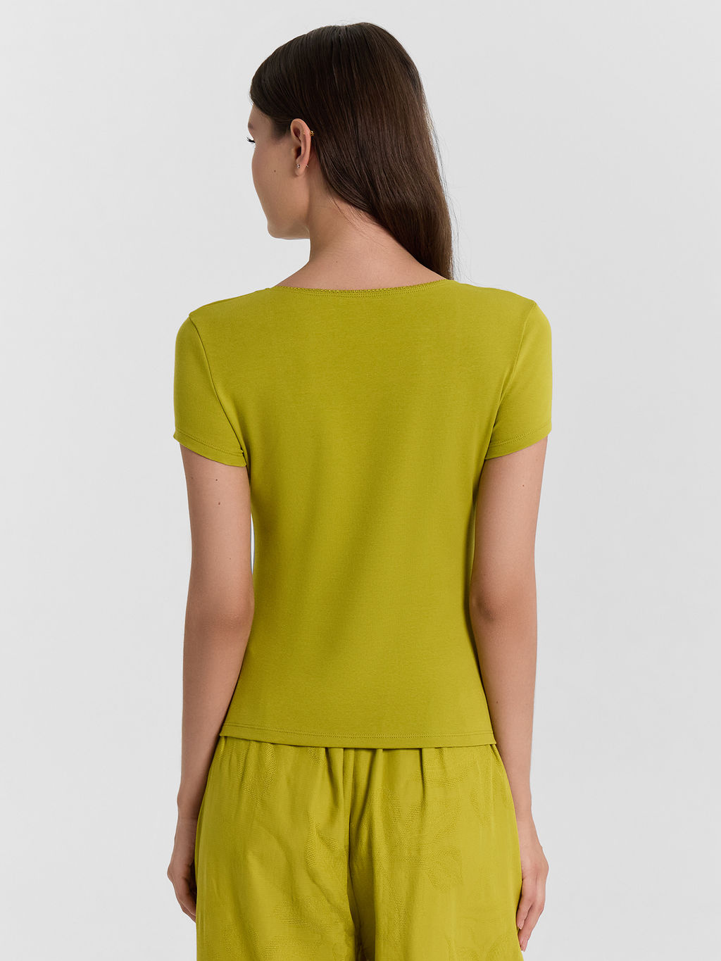 Футболка женская зеленая Mark Formelle