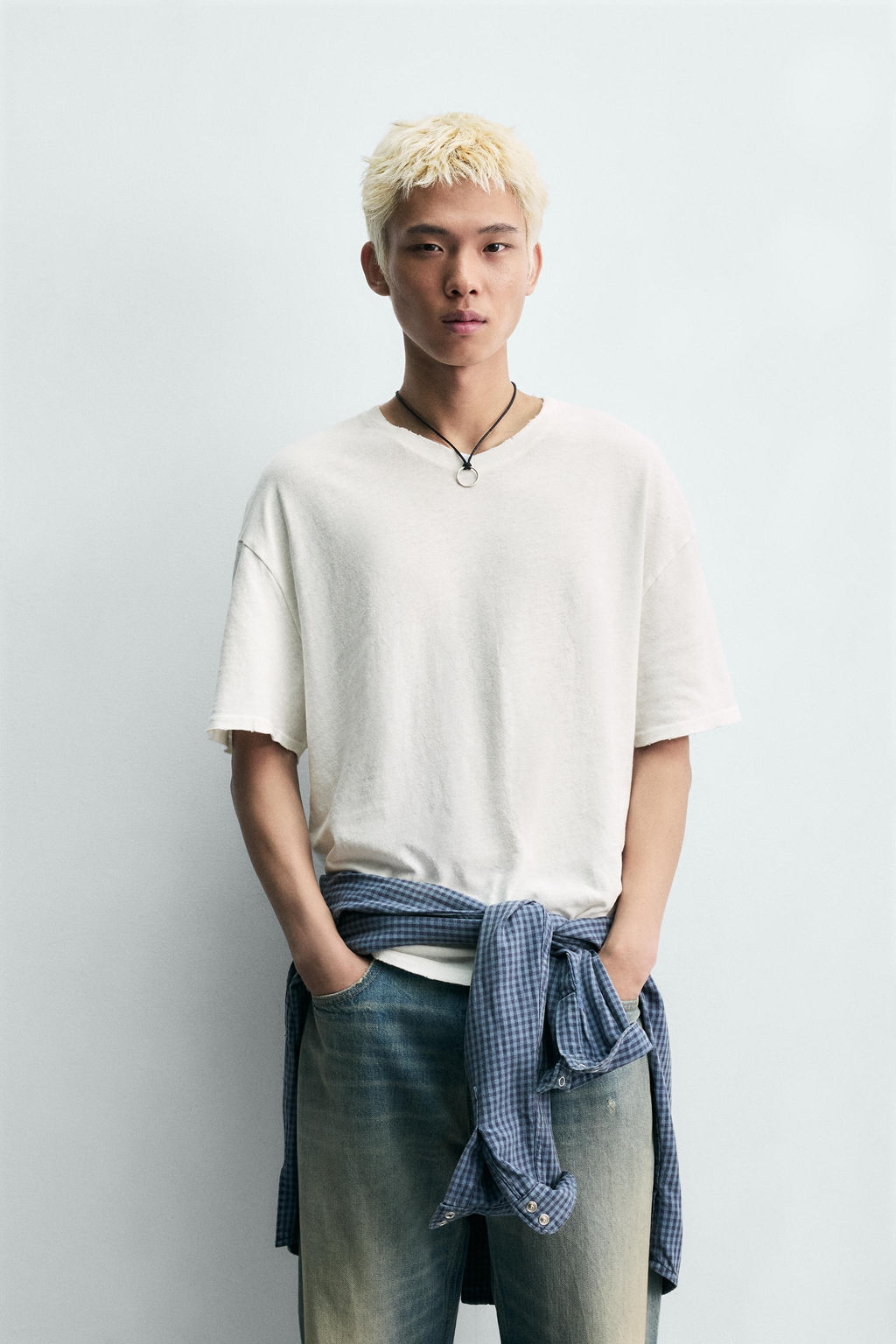 CAMISETA CUELLO PICO ALGOD?N - C??AMO / Blanco
