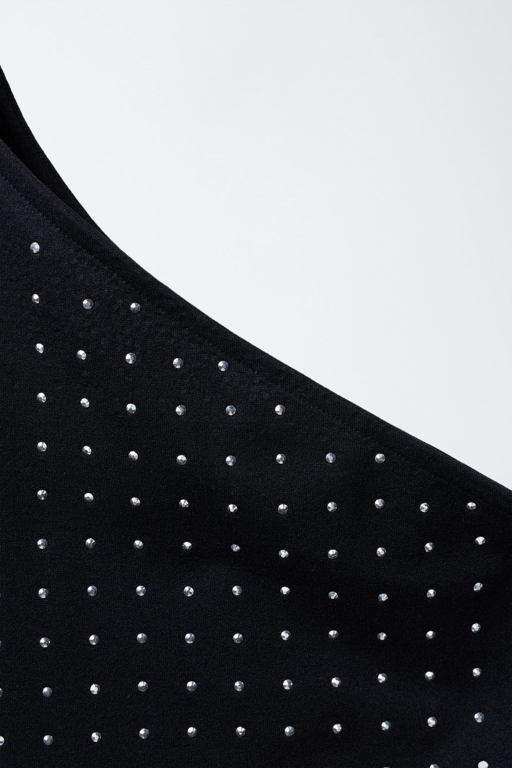 ASYMMETRIC SEAMLESS RHINESTONE T-SHIRT - Zara фото 3