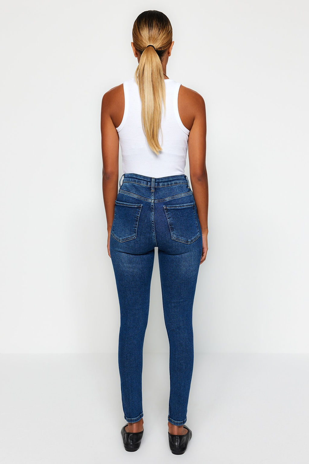 TRENDYOLMILLA Lacivert Yuksek Bel Skinny Jeans TWOAW24JE00068  фото 9
