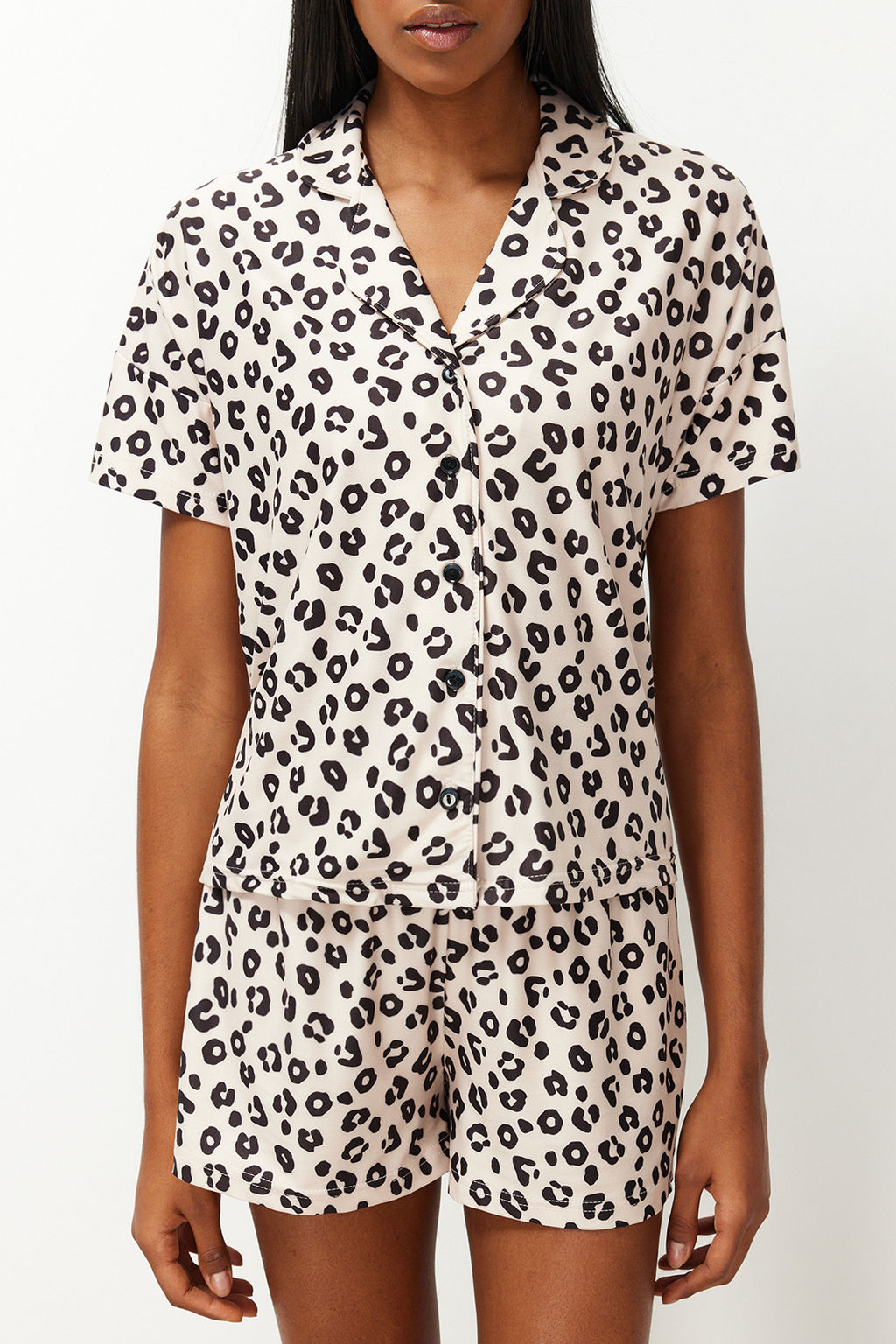 Trendyolmilla Bej-Cok Renkli Leopar Desenli Sortlu Orme Pijama Tak?m? THMSS24PT00285  фото 4