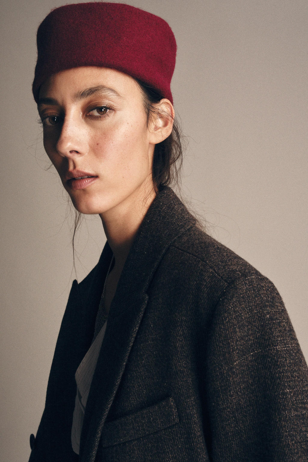 100% WOOL BEANIE WITH TURN-UP BRIM