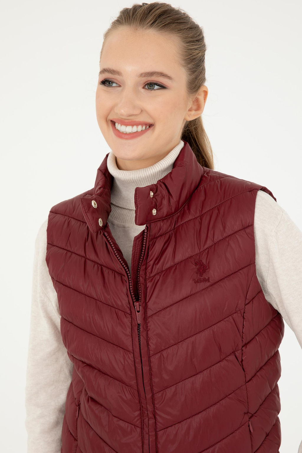 Женский бордовый жилет Неожиданная скидка в корзине - U.s. polo assn фото 2
