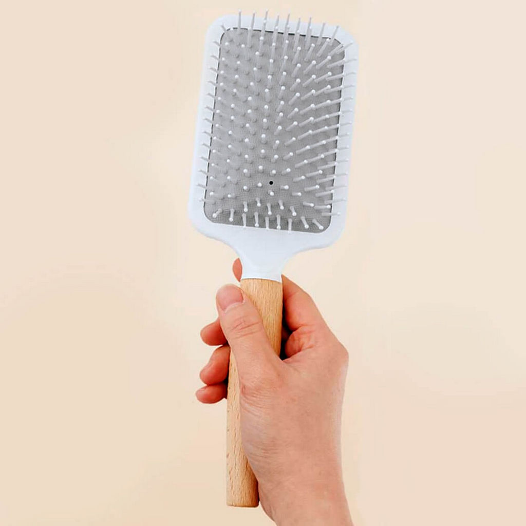 Masil Расческа для укладки волос антистатическая / Wooden Paddle Brush, дерево