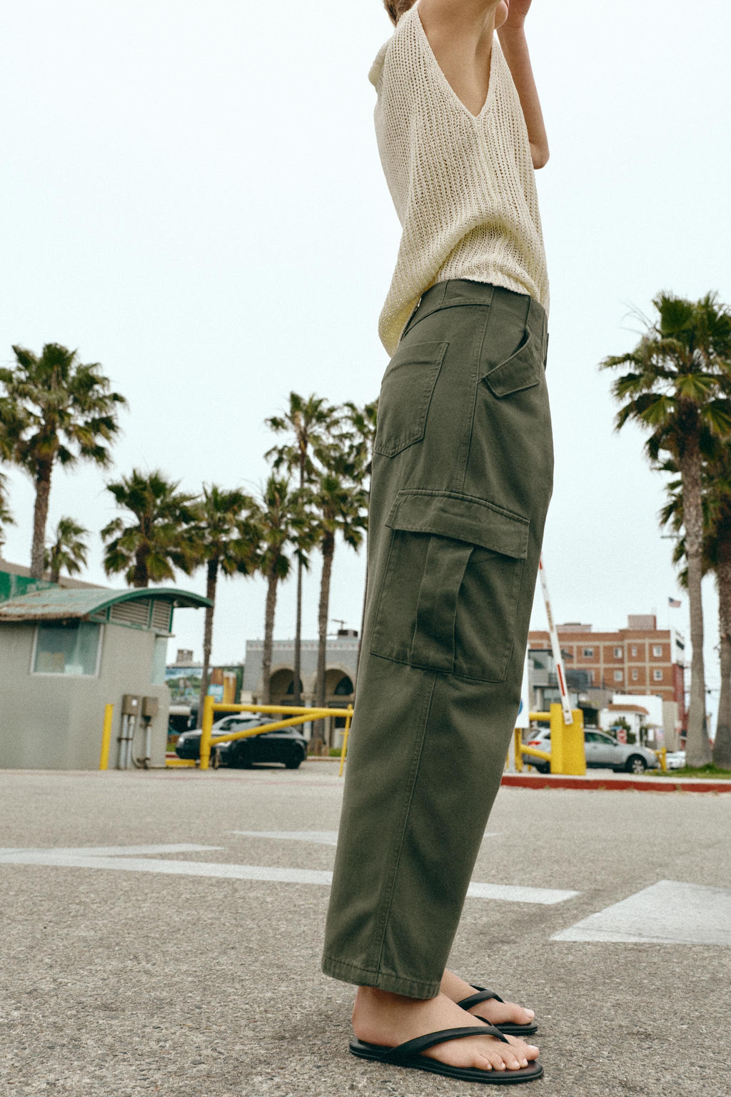 PANTAL?N CARGO TIRO MEDIO / Khaki - Zara фото 4