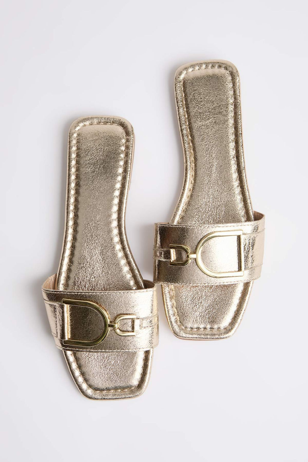 Trendyol Shoes Bej Metal Aksesuar Detayl? Kad?n Terlik TAKSS25TE00015 - Trendyolmilla фото 18