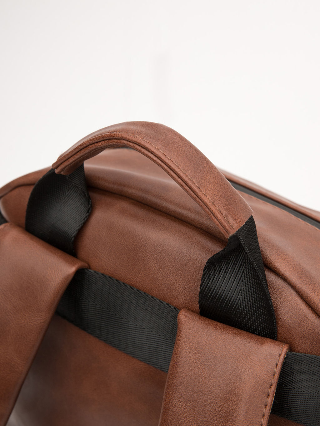 1553 323 02 Сумка мужская