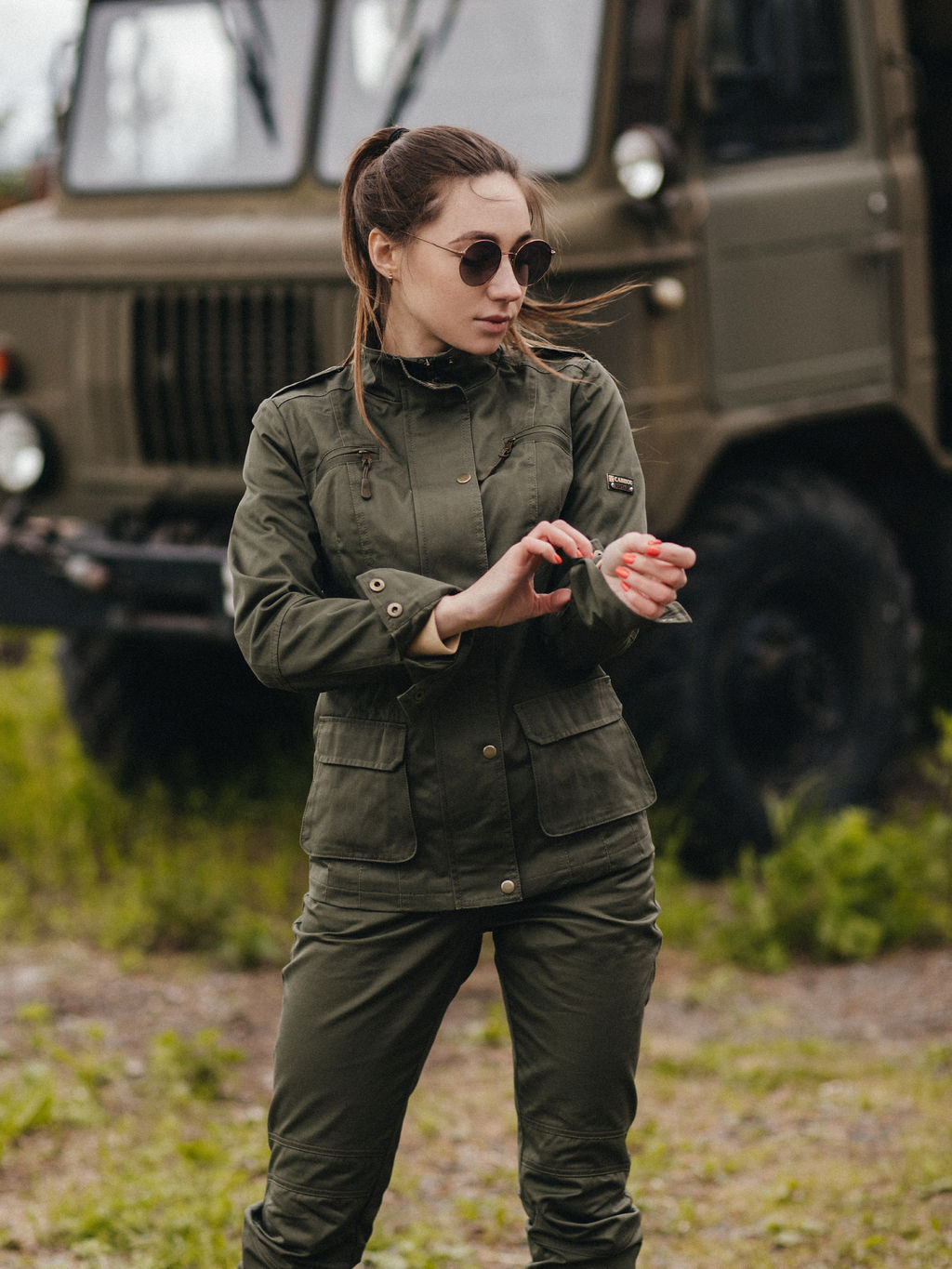 Ветровка женская Caribou S51 (воротник стойка) (олива)  фото 2