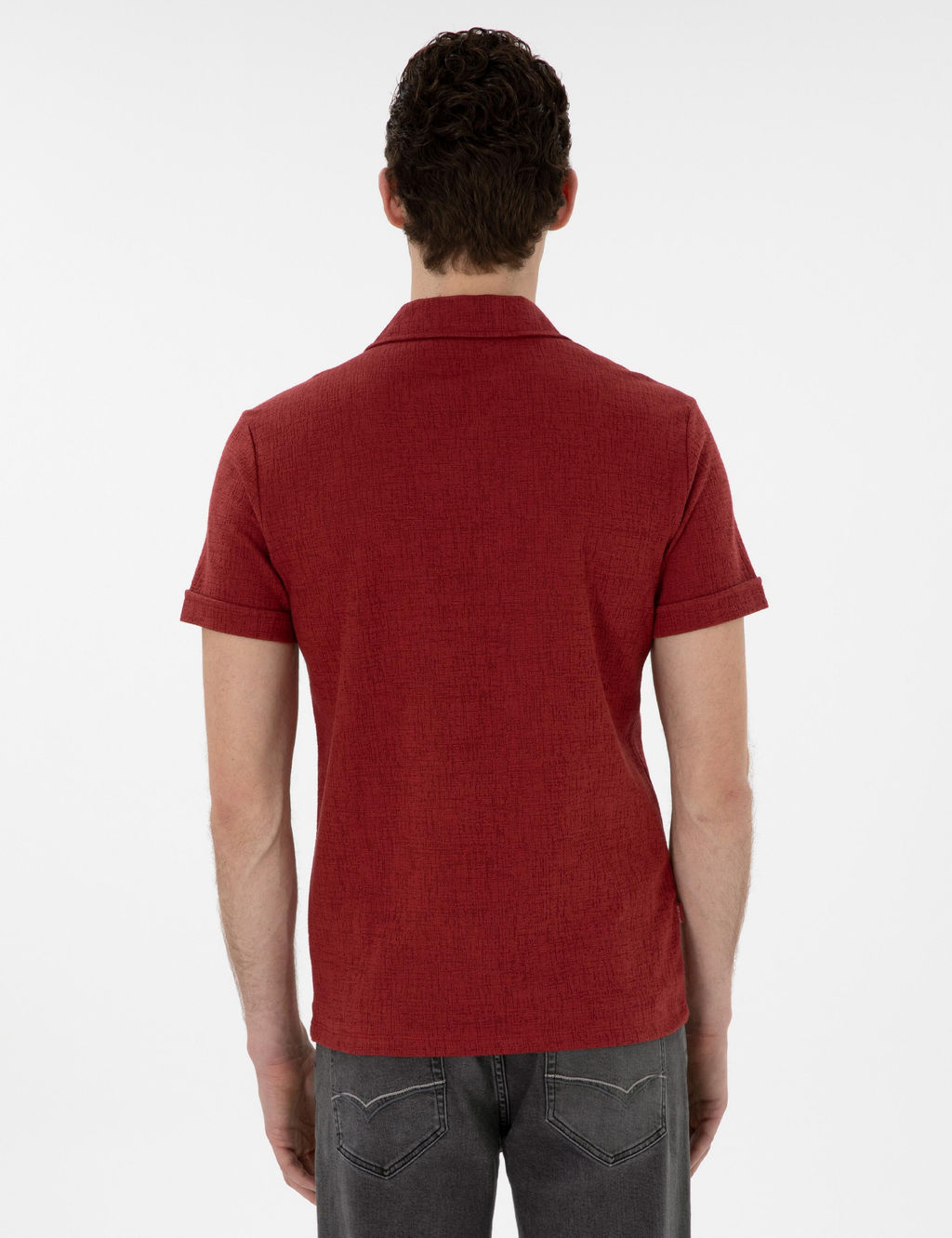 Nar _i_e_i Slim Fit Ti__rt