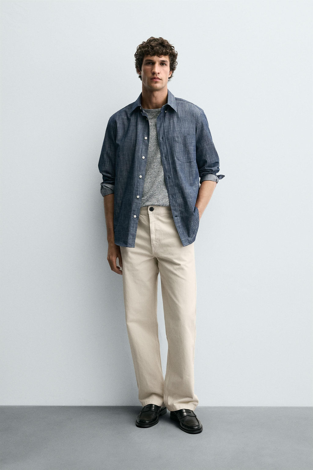 STRAIGHT-LEG CHINO TROUSERS