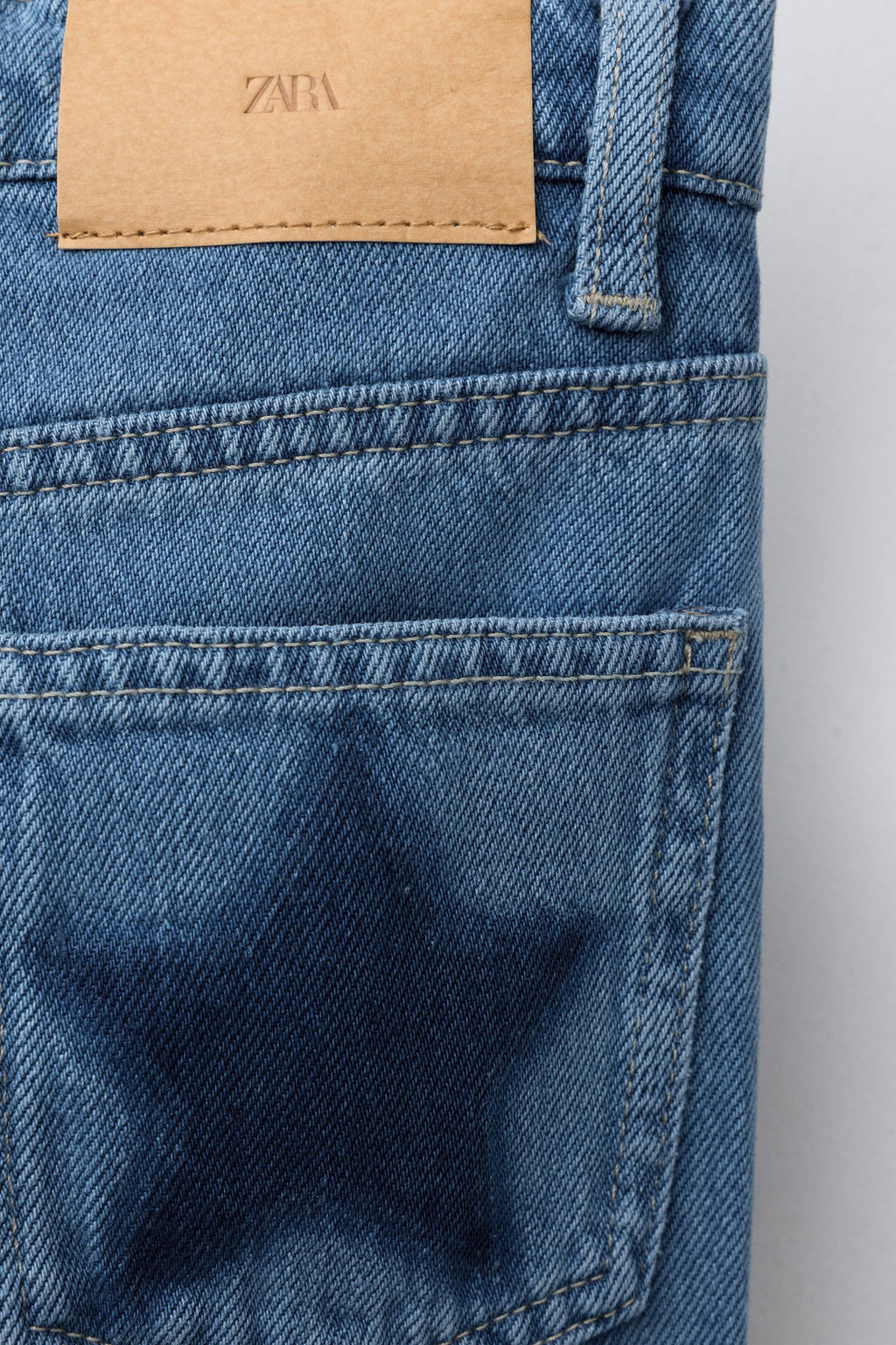 WIDE-LEG JEANS WITH STAR PATCHES - Zara фото 4