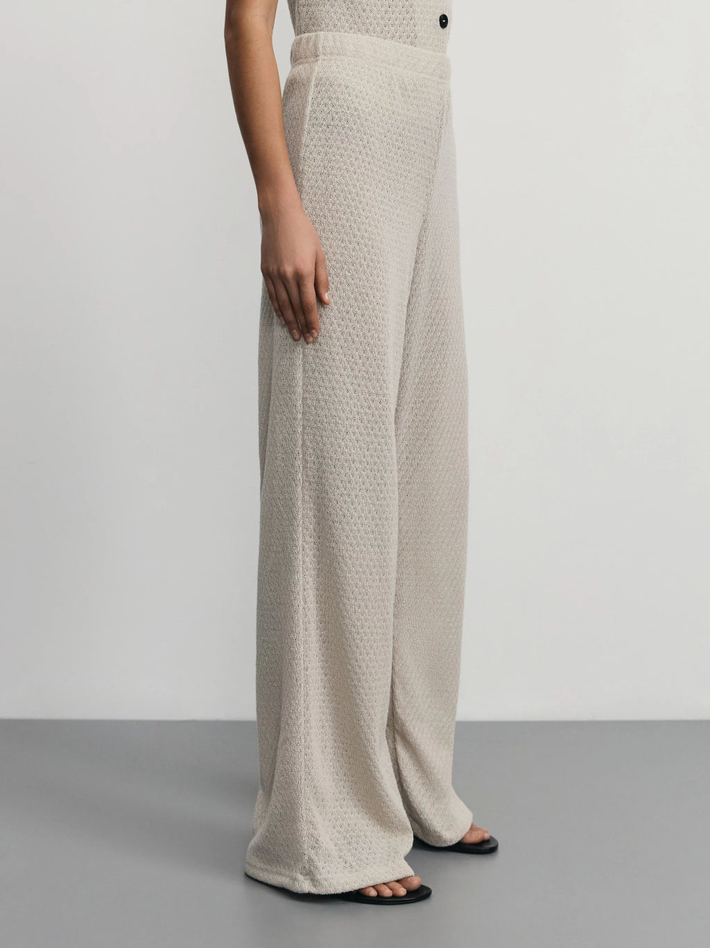 Брюки из фактурной вязки / Zarina  фото 3