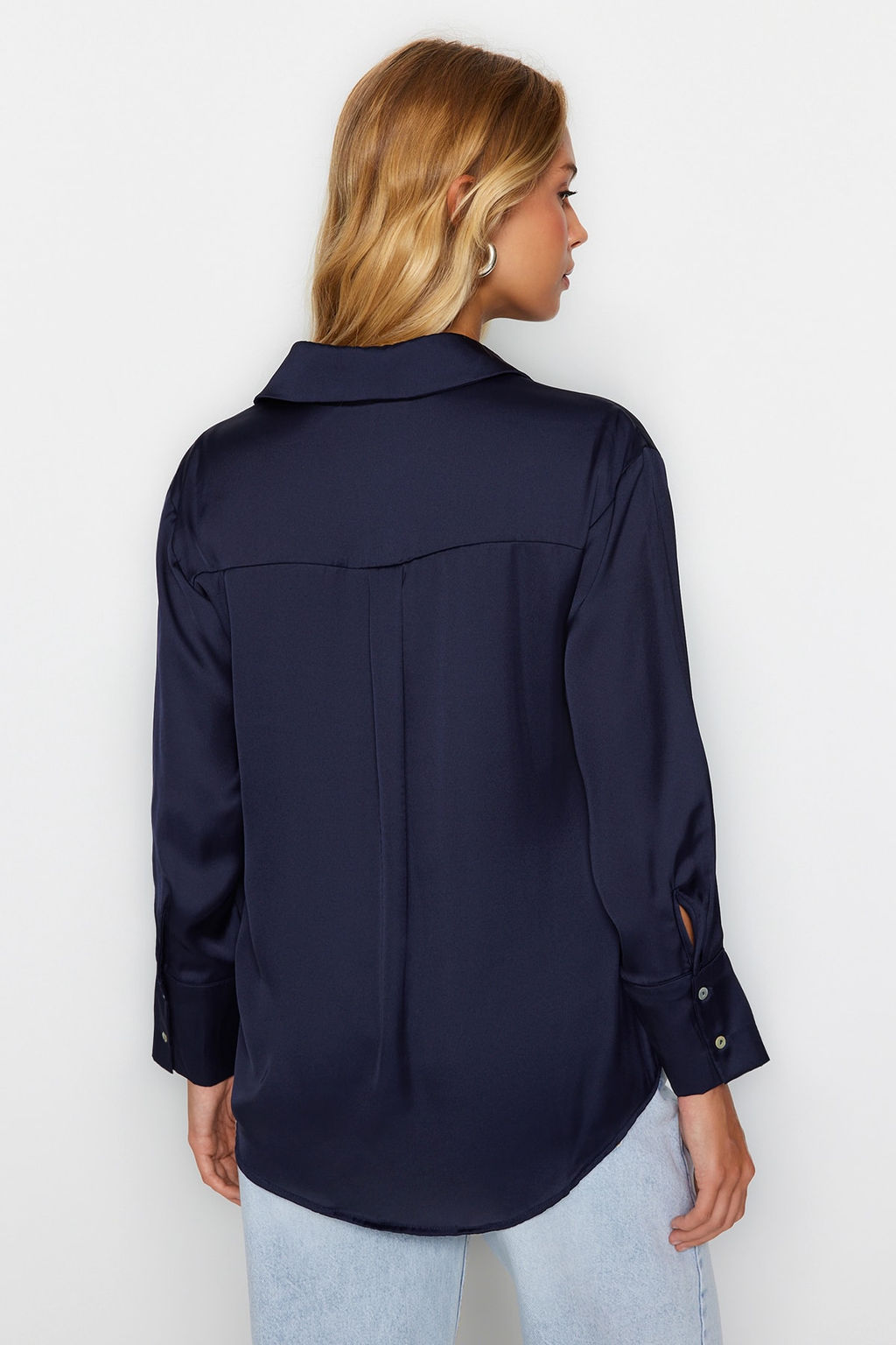 Lacivert Oversize/Genis Kal?p Saten Dokuma Gomlek TWOAW24GO00211