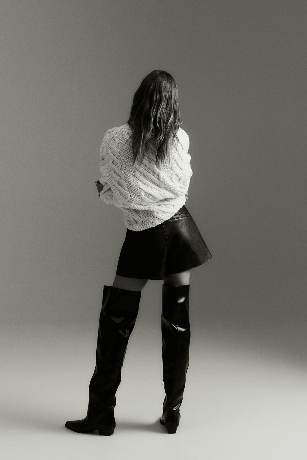 Pantal?n corto de piel - H&m фото 4