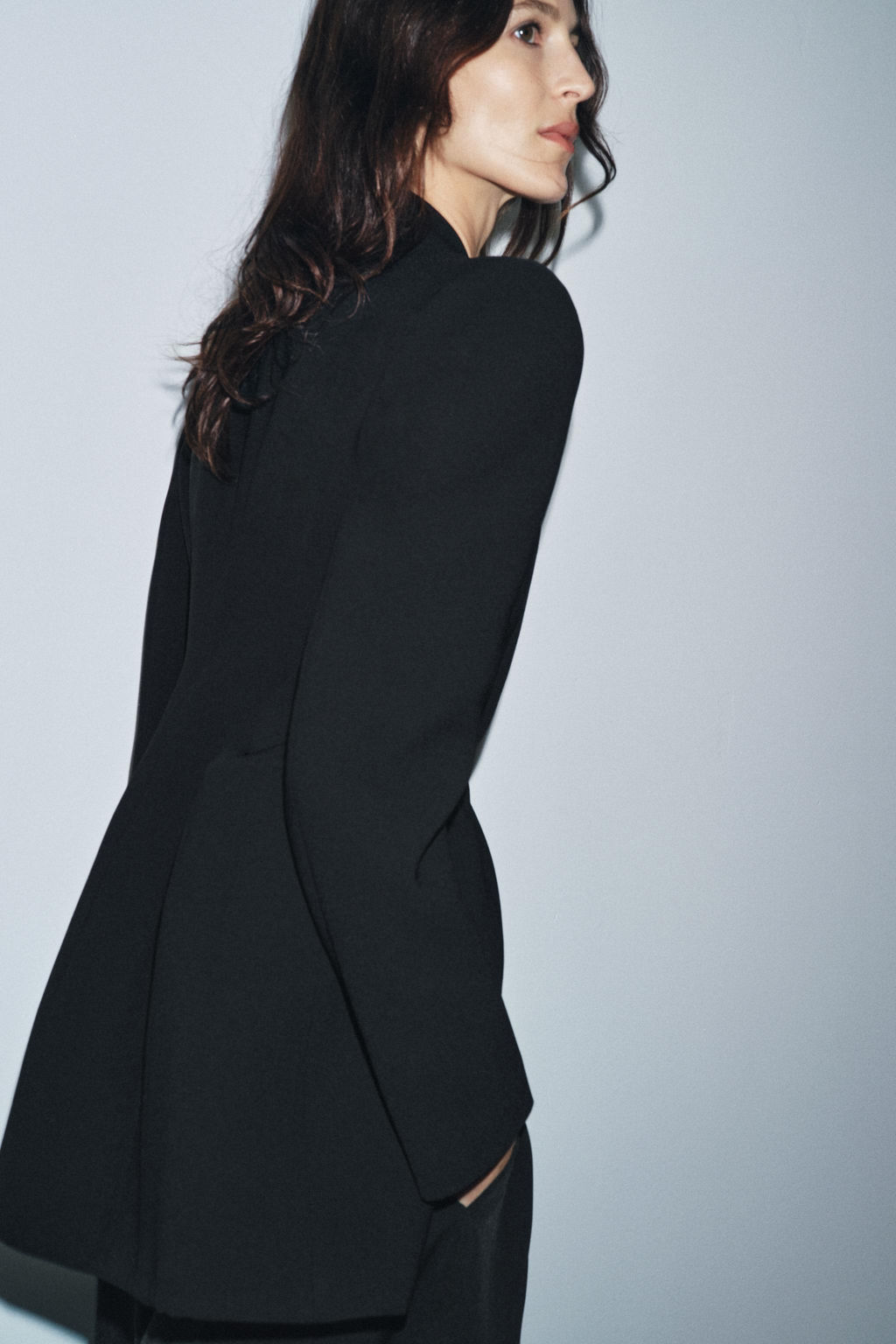 ZW COLLECTION LIMITED EDITION FITTED BLAZER - Zara фото 4