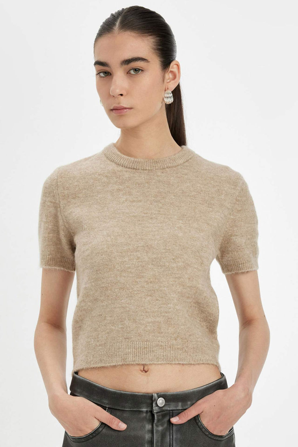 Regular Fit Bisiklet Yaka Premium Basic Duz K?sa Kollu Triko Kazak - Defacto фото 2