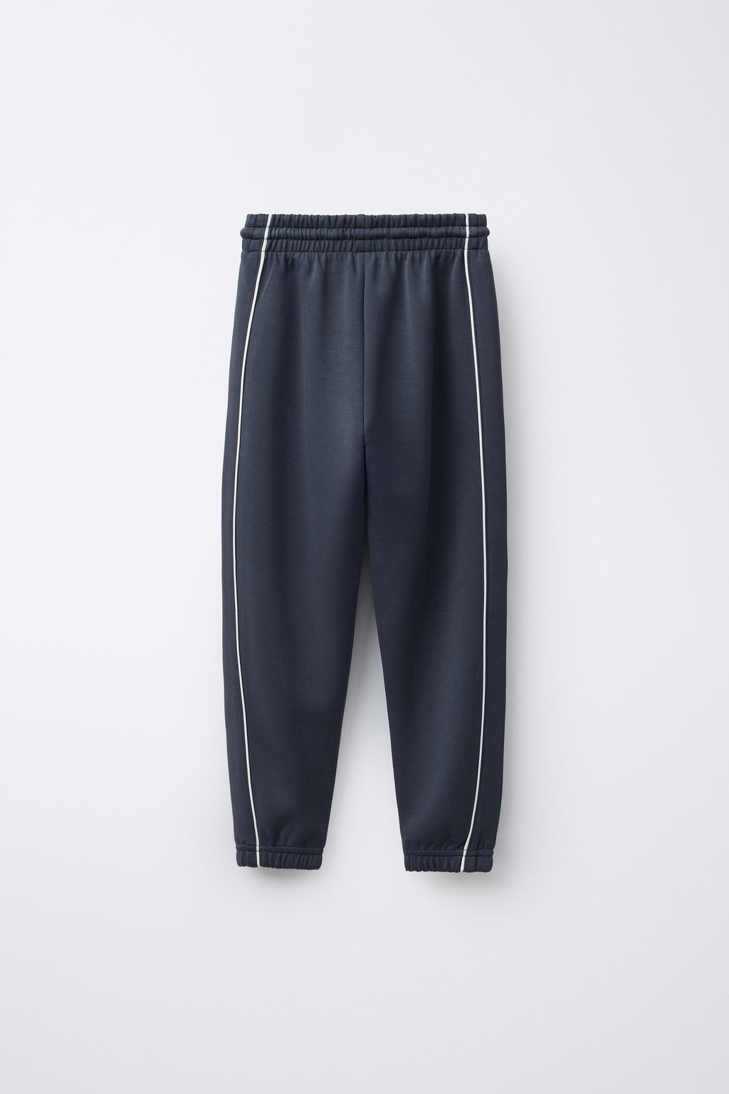 JOGGERS WITH CONTRASTING TRIM