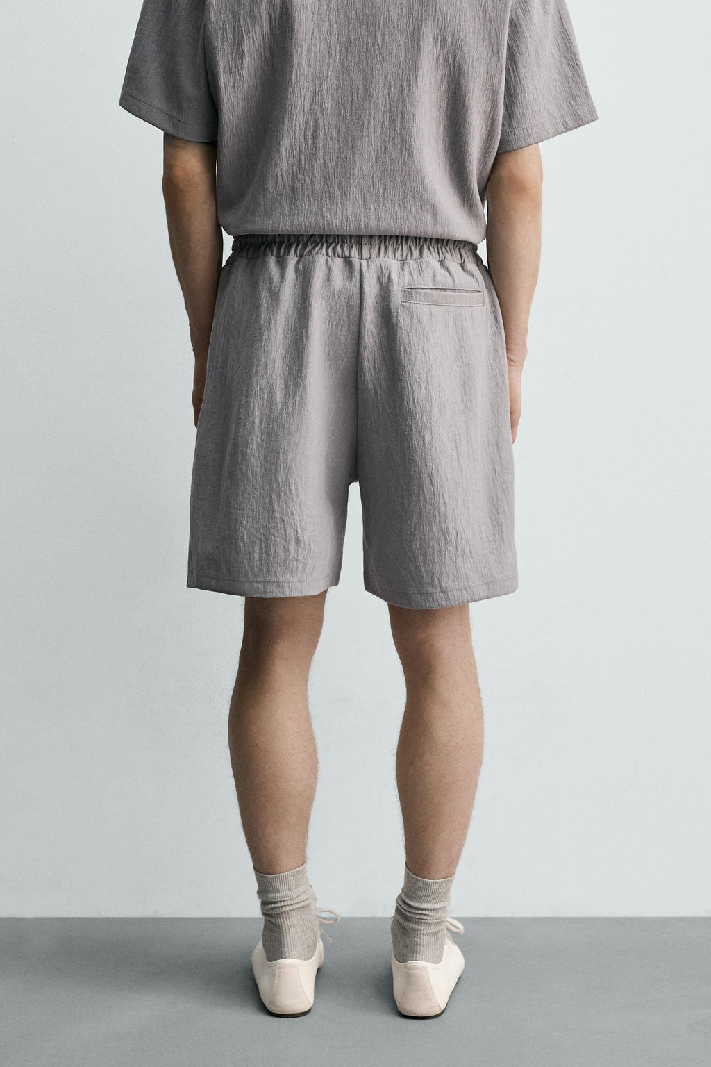 BERMUDA JOGGER ESTRUCTURA / Gris - Zara фото 3