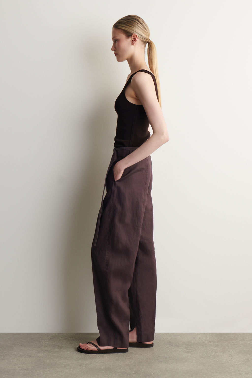 PANTAL?N DE LINO BARREL LEG CON CINTUR?N - H&m фото 9