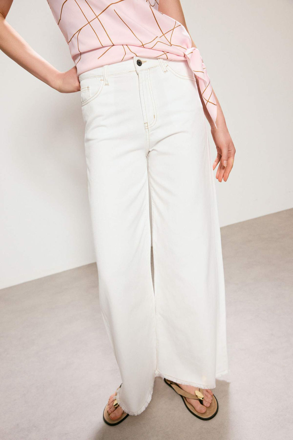 Trendyol Studio Ekru Tencel Kar?s?ml? Yuksek Bel Wide Leg Jeans TWOSS26JE00244 - Trendyolmilla фото 7
