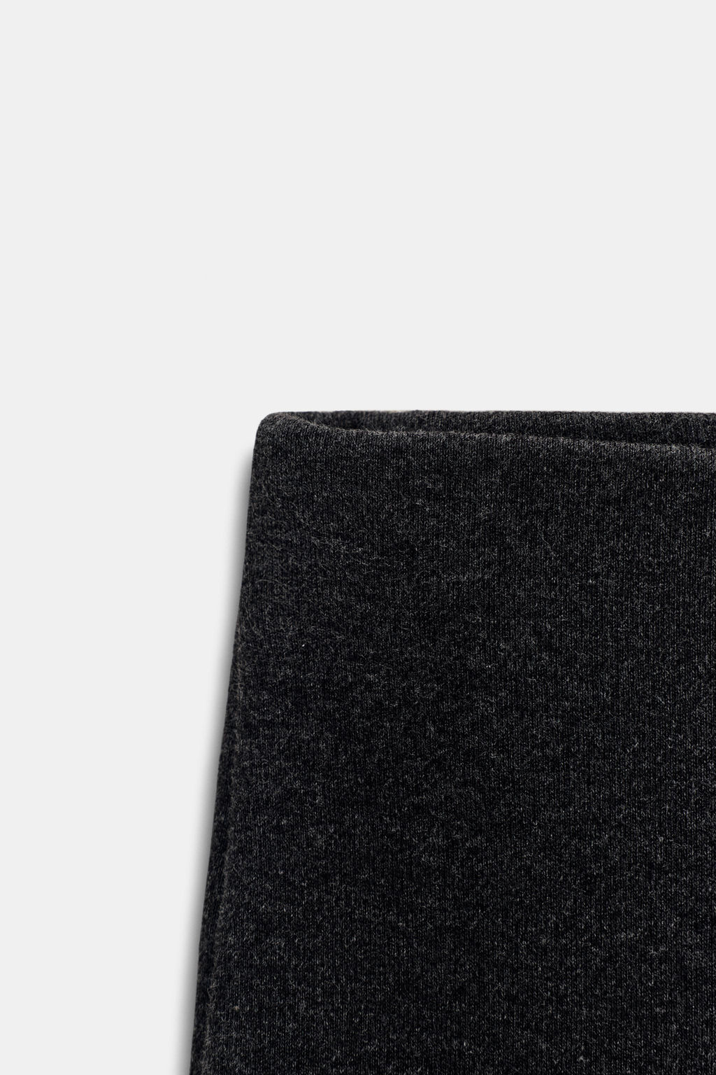 SOFT STRAIGHT-LEG TROUSERS