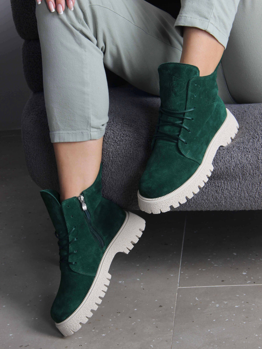 Ботинки 228.V.1541be. Зеленый замша/Шерсть
