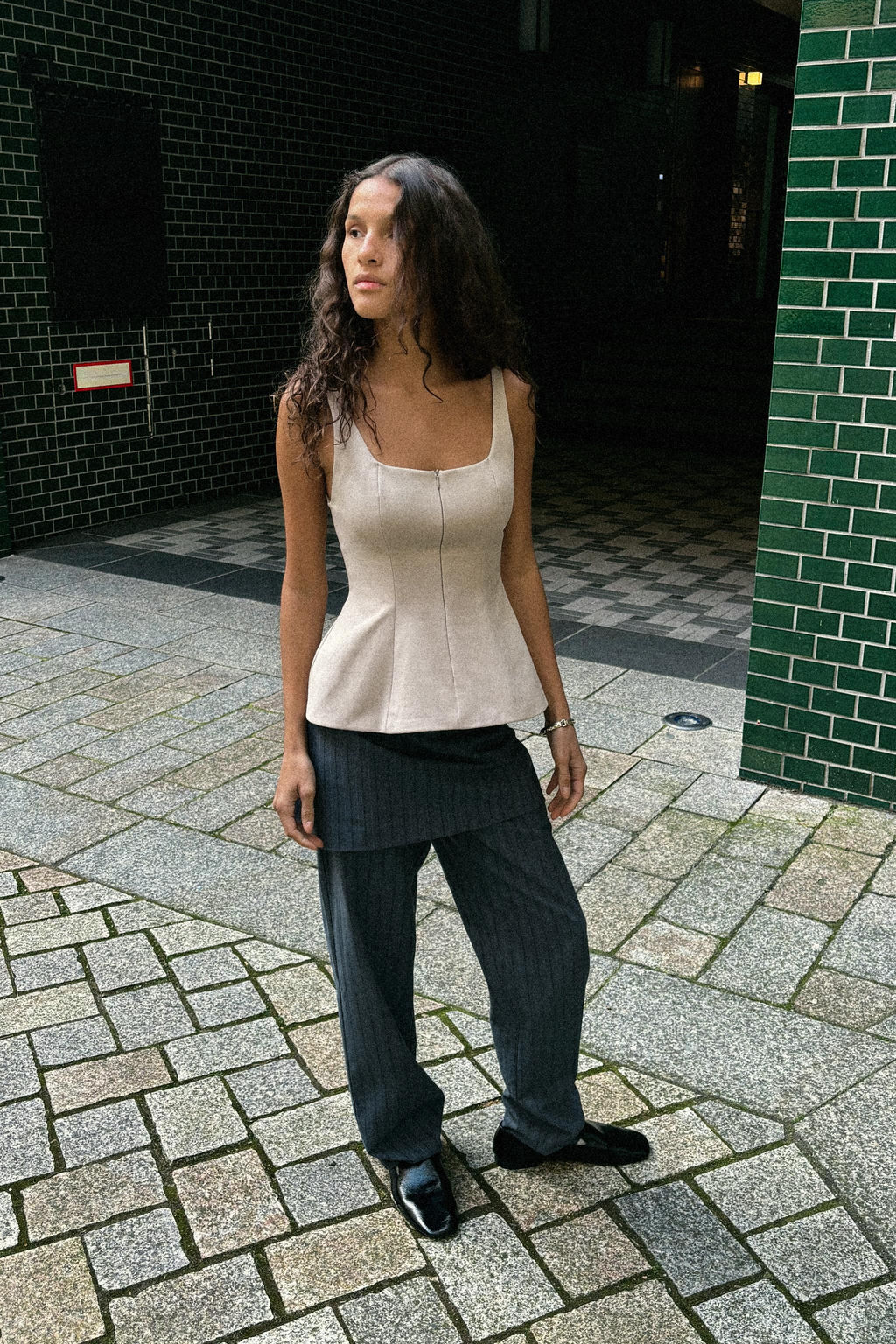 ZIPPED PEPLUM TOP - Zara фото 4