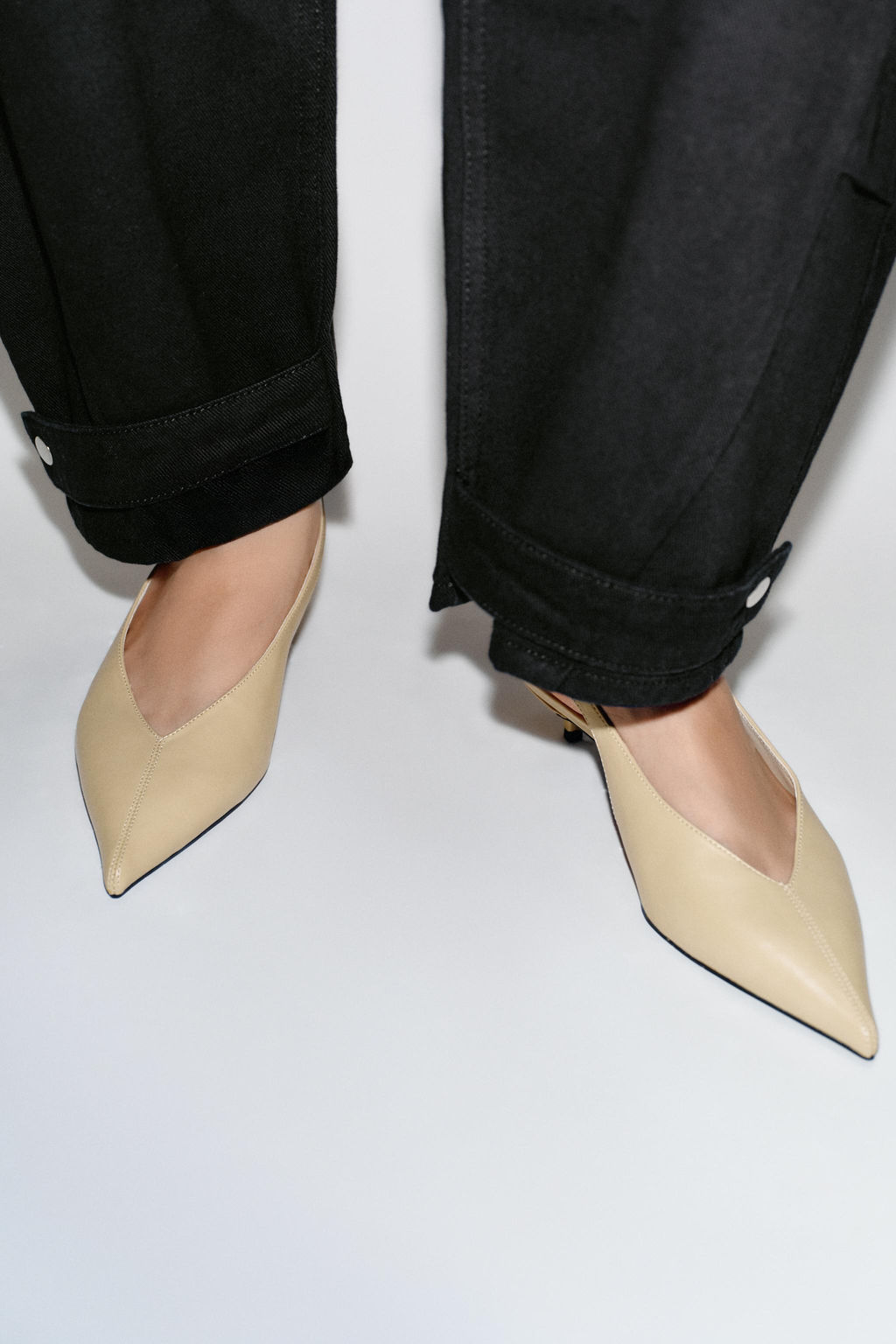SLINGBACK KITTEN HEEL SHOES - Zara фото 9