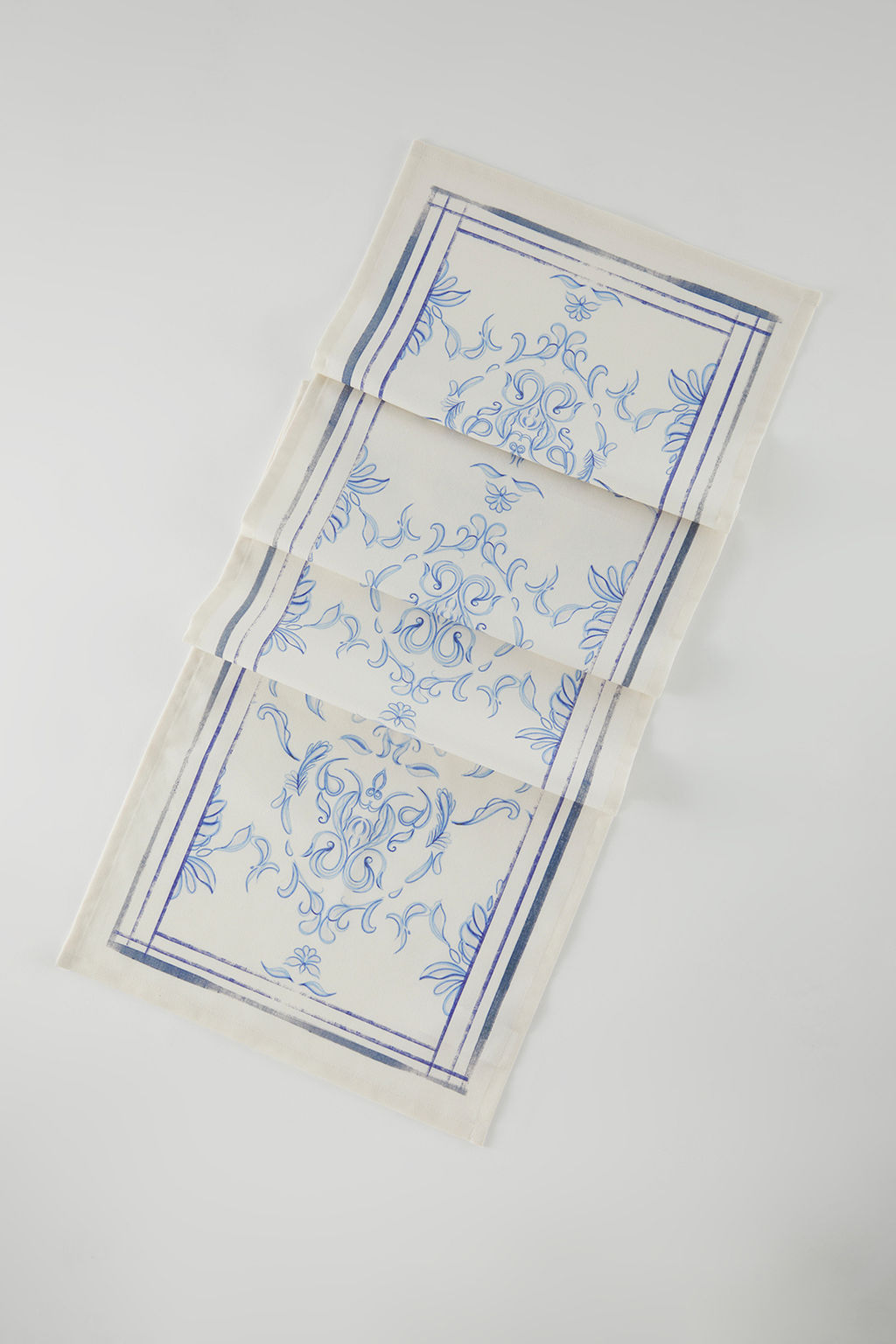 Trendyolmilla Home Beyaz-Mavi Desenli Runner 40x140cm TPHSS25RUN00007  фото 2