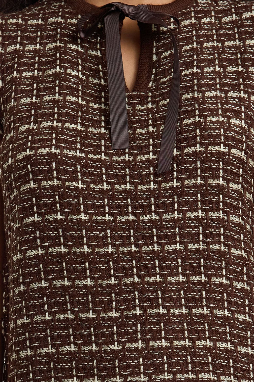 Kahverengi Dokulu K?sa / Mini Tuvit Gorunumlu Simli Triko Elbise TWOAW25EL00542