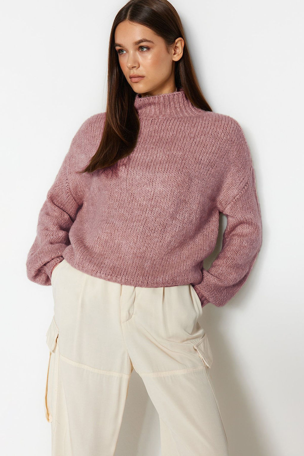 Mor Yumusak Dokulu Kal?n Bisiklet Yaka Triko Kazak TWOAW24KZ00290 - Trendyolmilla фото 18