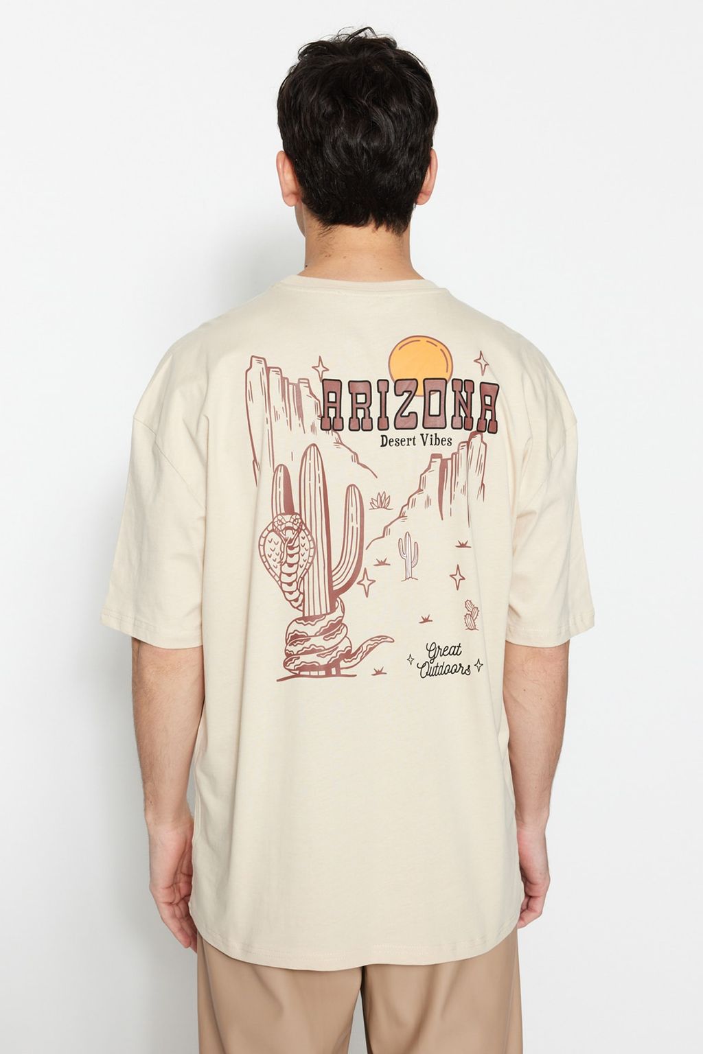 TRENDYOL MAN Siyah Oversize/Genis Kesim Tropik Arizona Sehir Bask?l? %100 Pamuklu T-Shirt TMNSS23TS00164 - Trendyolmilla фото 10