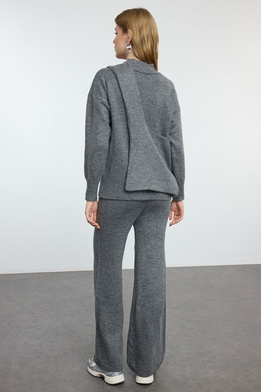 Antrasit Yumusak Dokulu Genis Kal?p Cantal? Triko Alt-Ust Tak?m TWOAW25AU00086 - Trendyolmilla фото 5