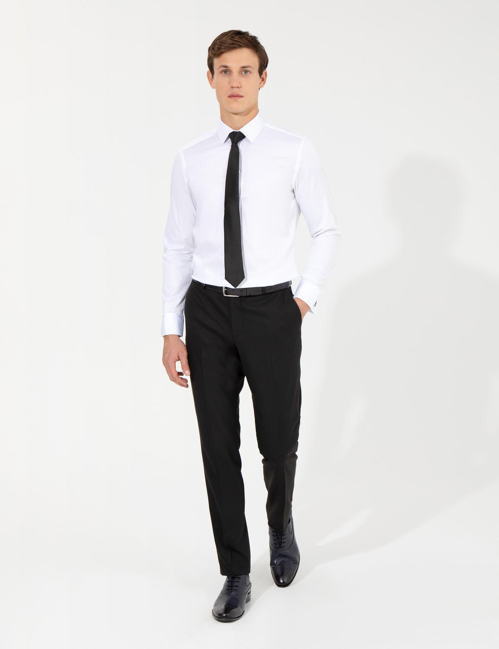 Beyaz Slim Fit Uzun Kollu Klasik G_mlek