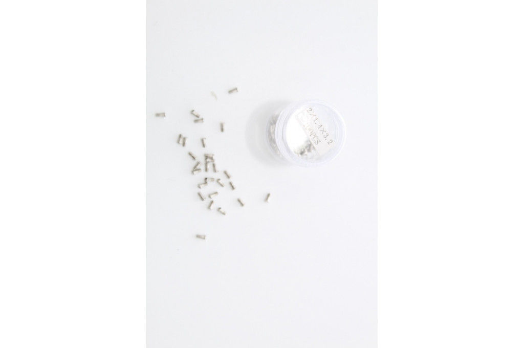 Винт 2,0*1,4*3,2 1 упаковка