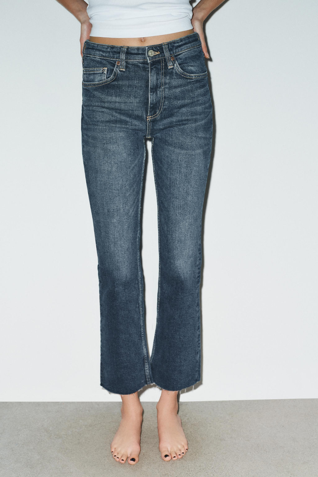 JEANS TRF CROPPED FLARE TIRO ALTO / Marino
