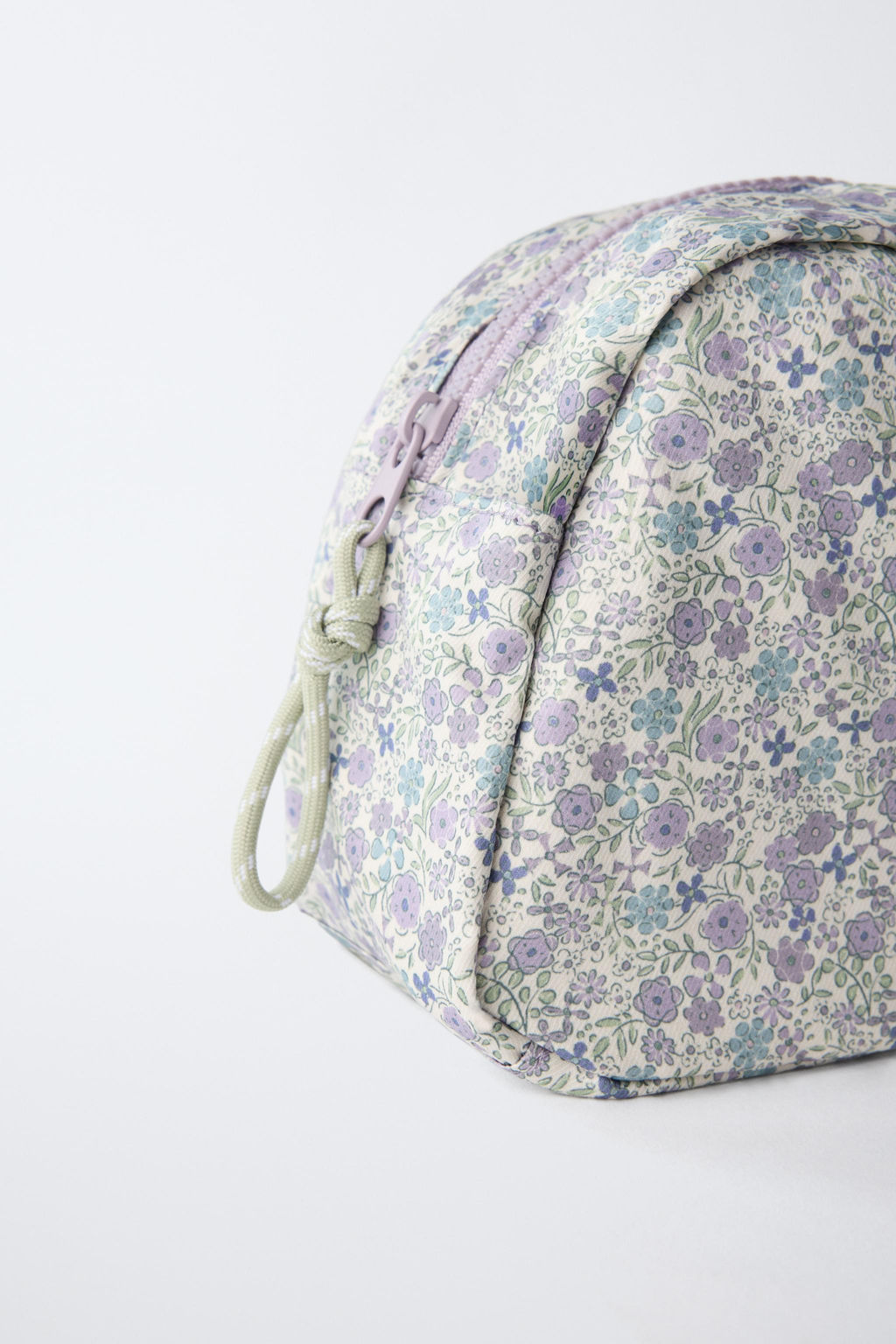 NECESER DE VIAJE FLORES / Violeta Malva - Zara фото 3