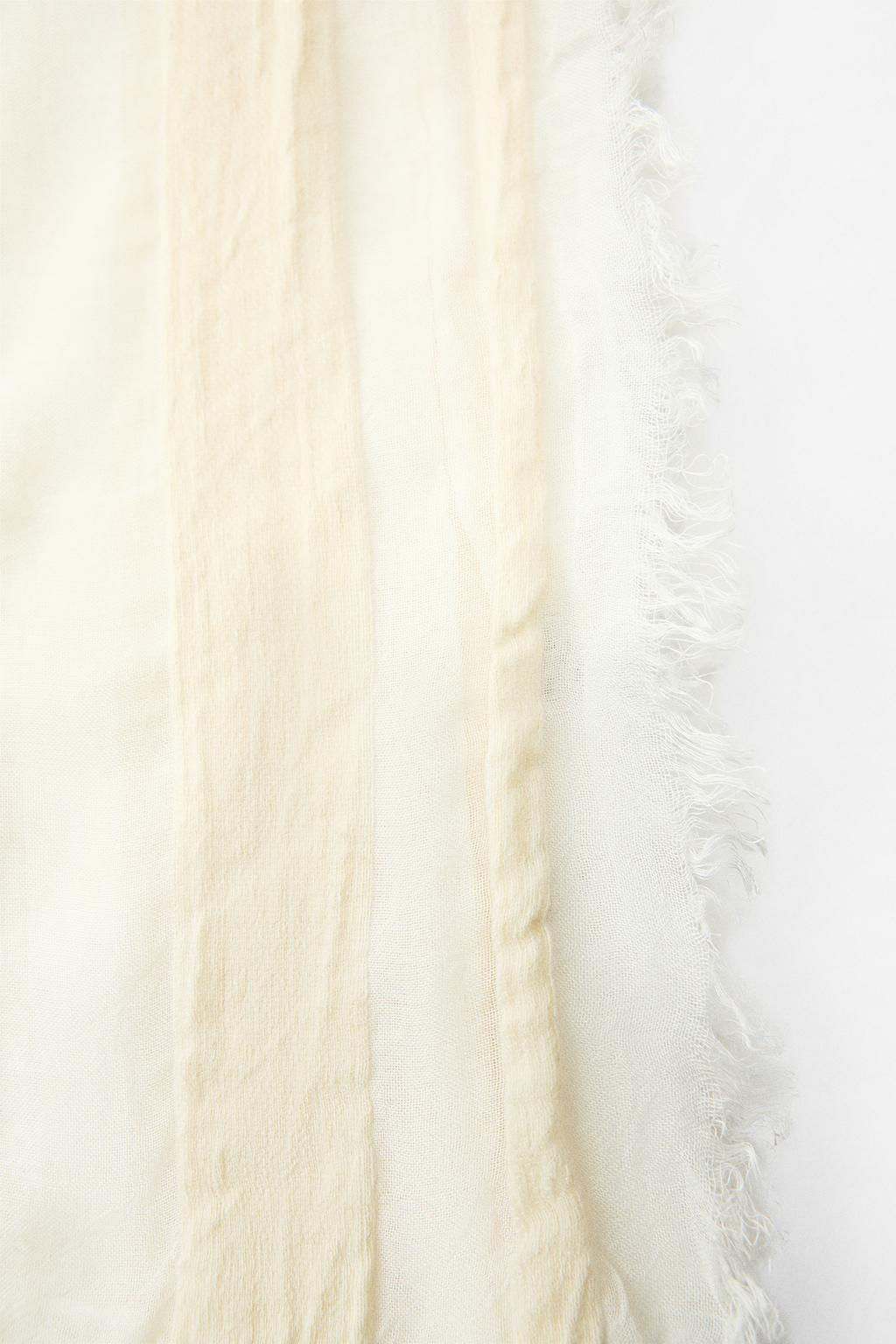 FINE MODAL AND WOOL SCARF - Zara фото 11