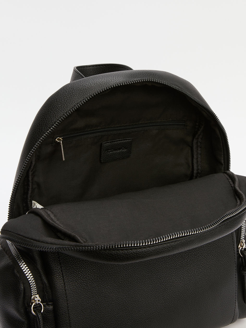 Женский рюкзак TAMARIS Артикул 4476181, черный  фото 6